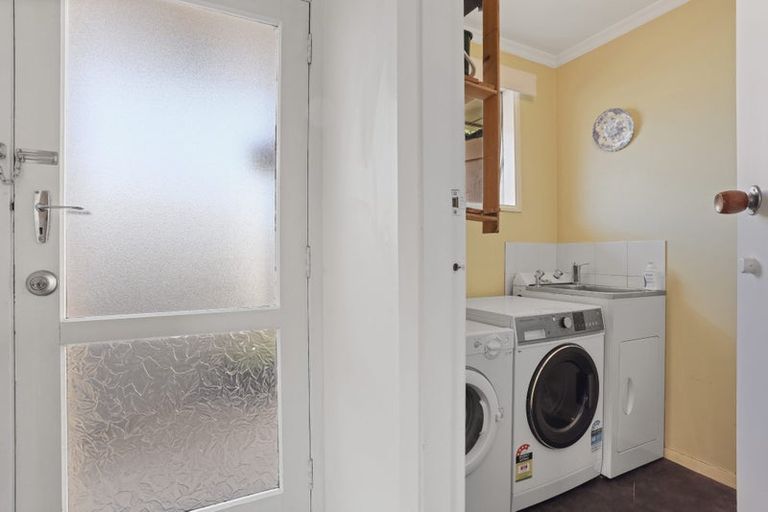 Photo of property in 6 Birdling Place, Halswell, Christchurch, 8025