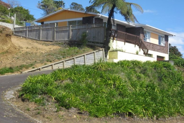 Photo of property in 2 Alberta Road, Glen Avon, New Plymouth, 4312