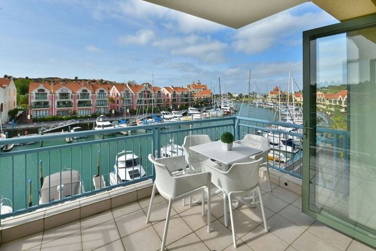 Photo of property in 15 Waterside Crescent, Gulf Harbour, Whangaparaoa, 0930