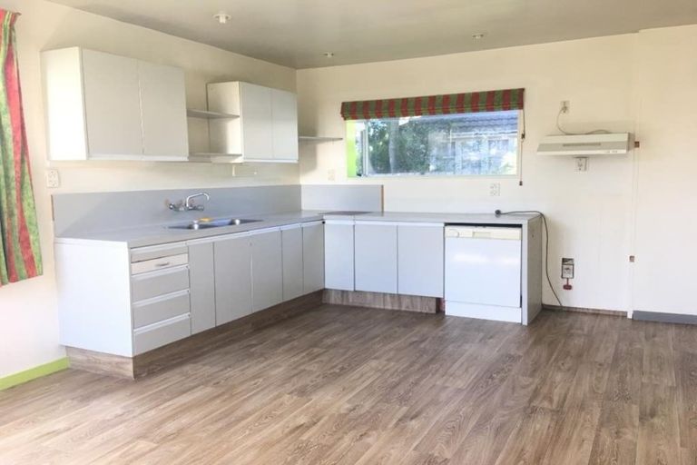 Photo of property in 29 Uxbridge Street, Northcote, Christchurch, 8052