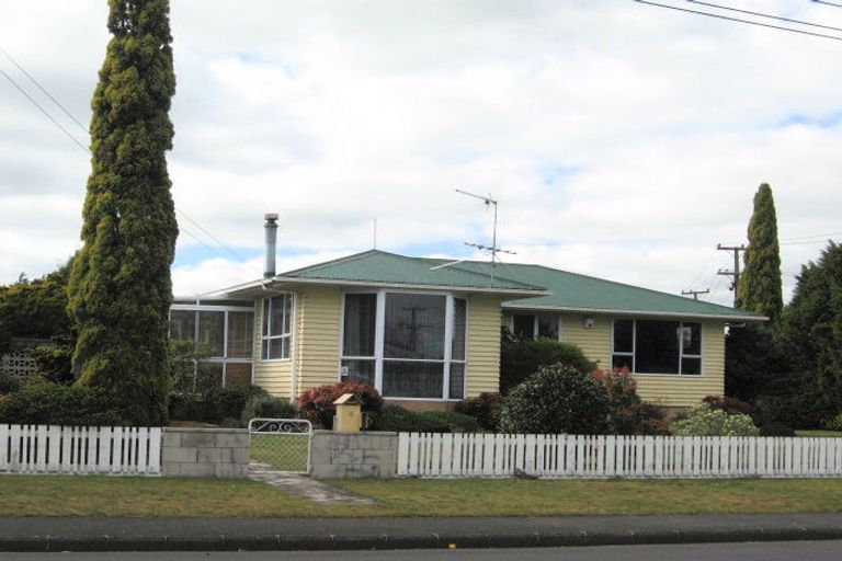 Photo of property in 4 Busing Avenue, Papakura, 2110