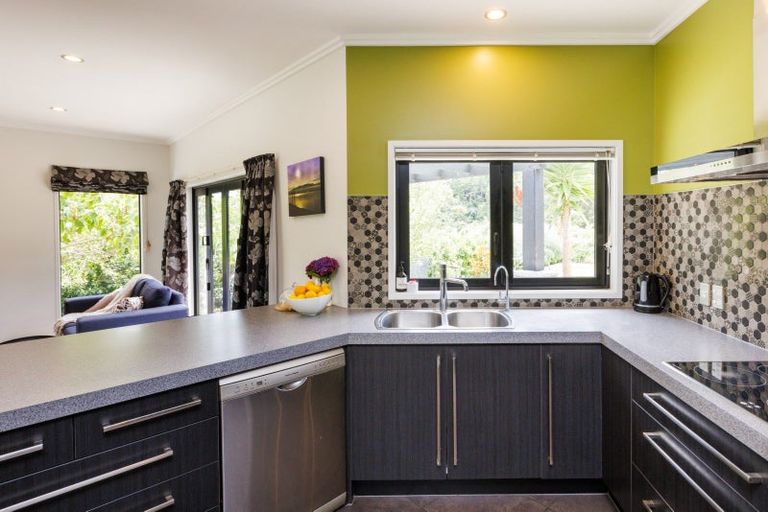 Photo of property in 50 Kingsdale Park Drive, Aokautere, Palmerston North, 4471