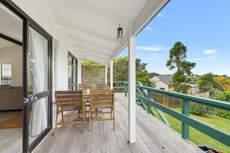 Photo of property in 42 Polkinghorne Drive, Manly, Whangaparaoa, 0930