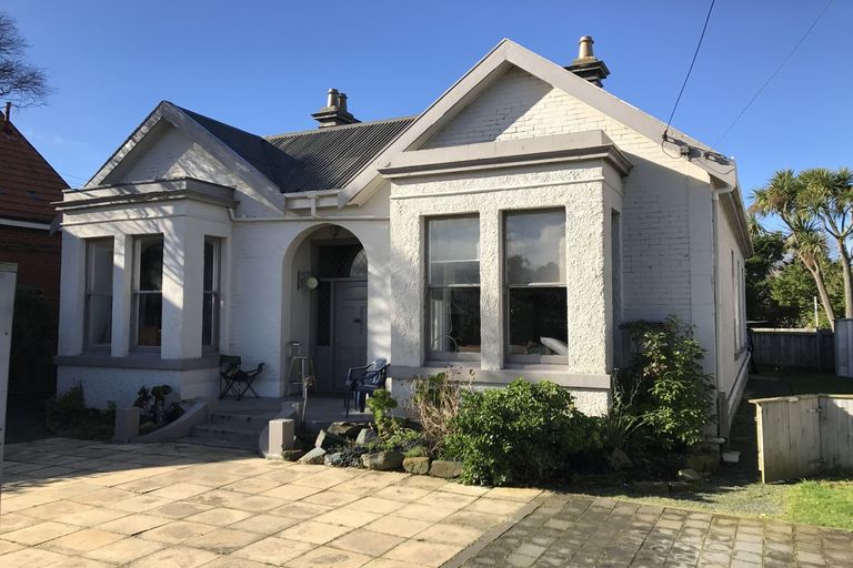 Photo of property in 71 Queens Drive, Saint Kilda, Dunedin, 9012