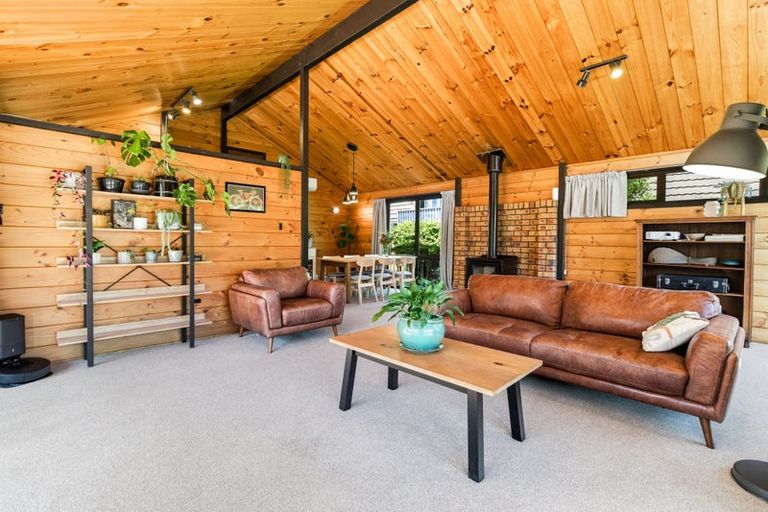 Photo of property in 2/238 Estuary Road, South New Brighton, Christchurch, 8062