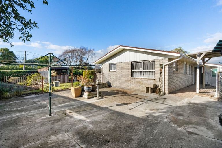 Photo of property in 27 The Avenue, Levin, 5510