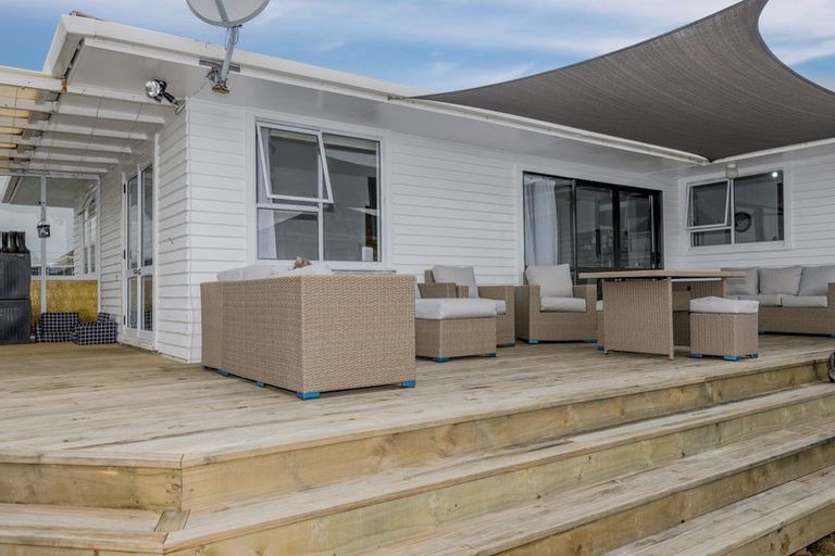 Photo of property in 51 Power Street, Levin, 5510