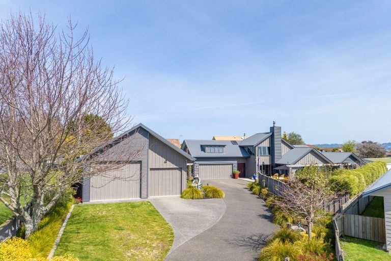 Photo of property in 7 Haines Grove, Rainbow Point, Taupo, 3330