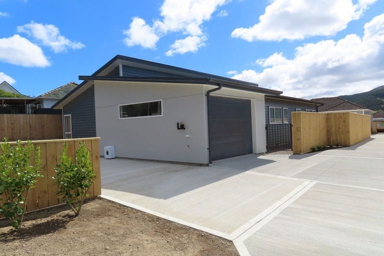 Photo of property in 110a Wellington Road, Wainuiomata, Lower Hutt, 5014