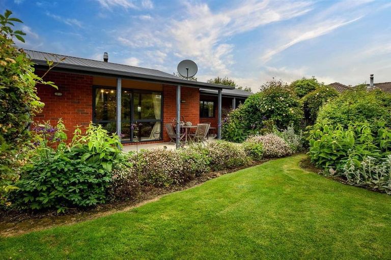 Photo of property in 8 Butchers Lane, Waimate, 7924