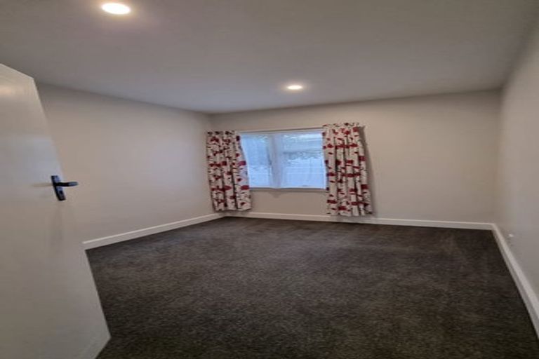 Photo of property in 2/124 Osborne Street, Waltham, Christchurch, 8011