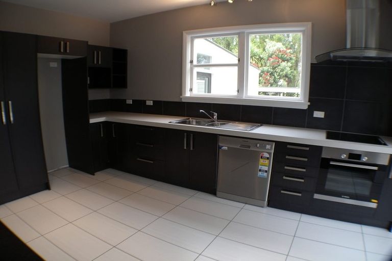 Photo of property in 33 Kirkcaldy Street, South Dunedin, Dunedin, 9012