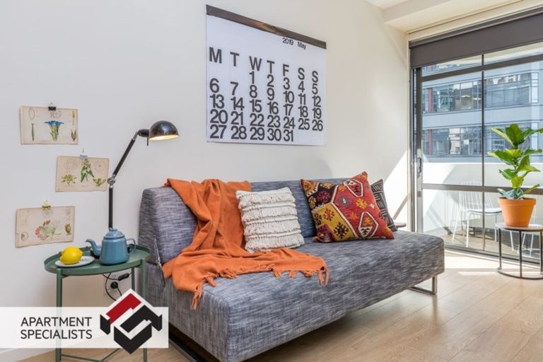 Photo of property in 62 Queen Street, Westport, 7825