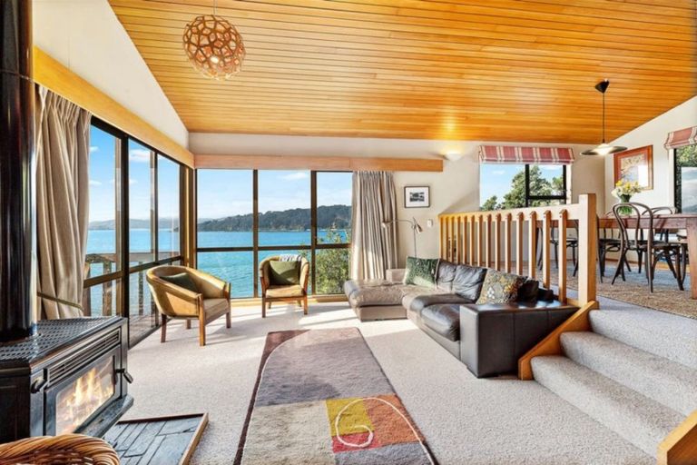 Photo of property in 110 Maida Vale Road, Roseneath, Wellington, 6011