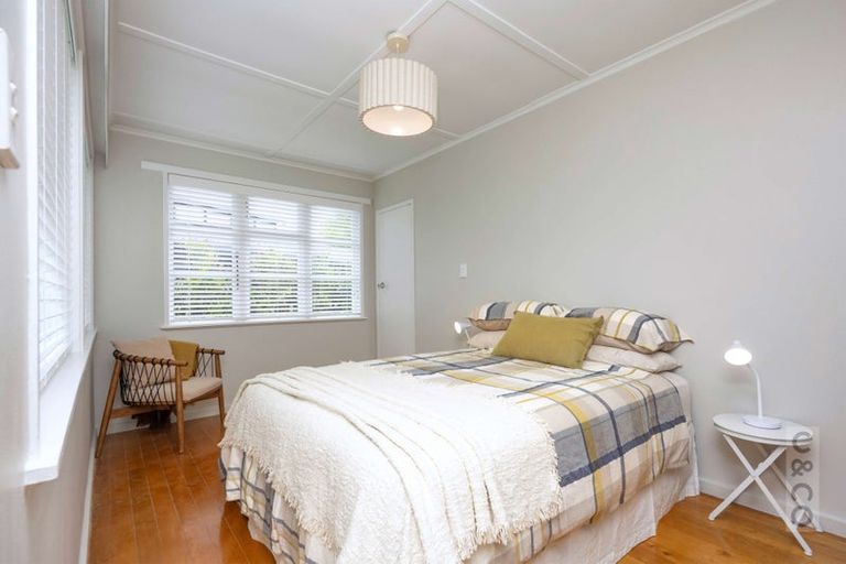 Photo of property in 4 Albert Street, Riverhead, 0820