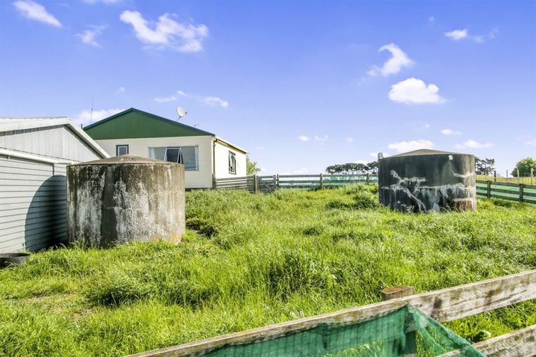 Photo of property in 82 Himatangi Beach Road, Himatangi, Foxton, 4891