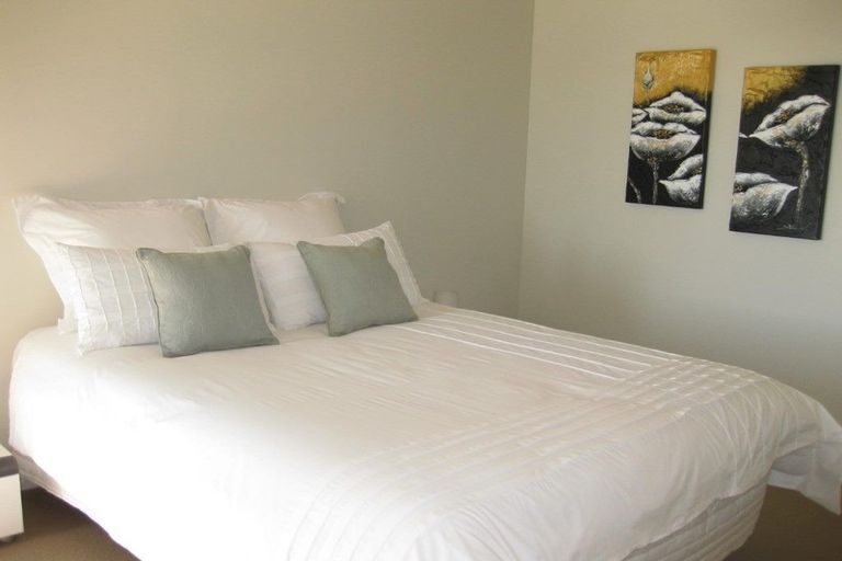 Photo of property in Republic2, 5b/11 Tennyson Street, Te Aro, Wellington, 6011