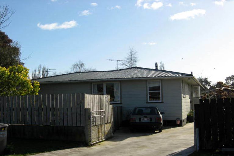 Photo of property in 2 Yule Grove, Greytown, 5712