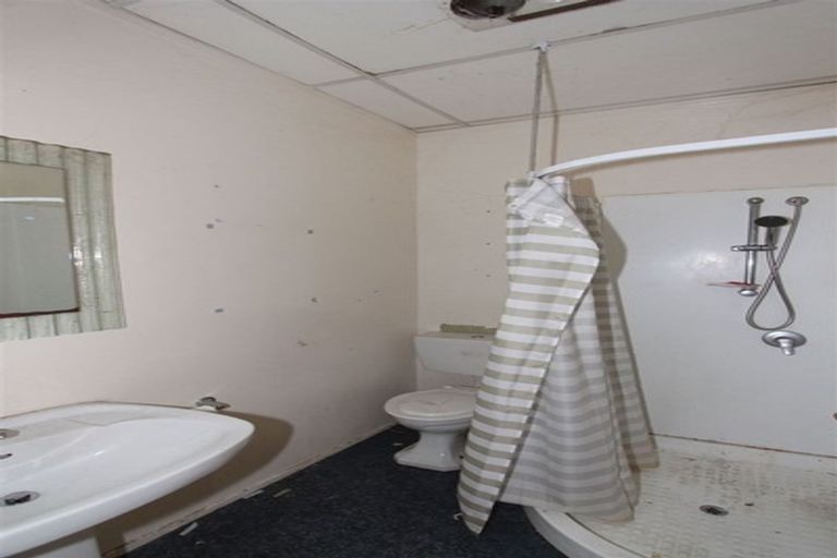 Photo of property in 42 Rowan Avenue, Aranui, Christchurch, 8061