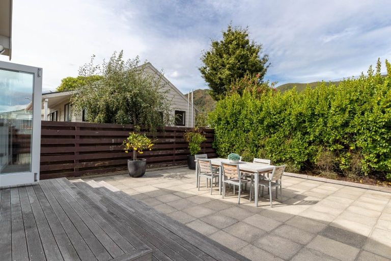 Photo of property in 48 Bauchop Road, Waterloo, Lower Hutt, 5011