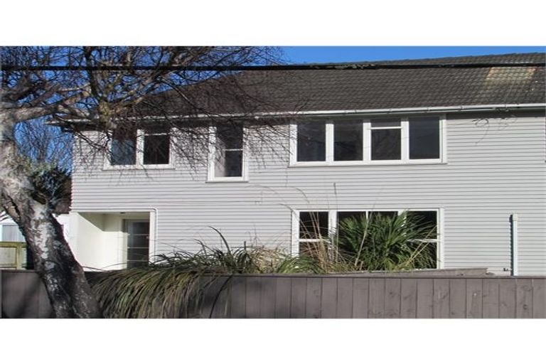 Photo of property in 21 Rimutaka Street, Paraparaumu, 5032