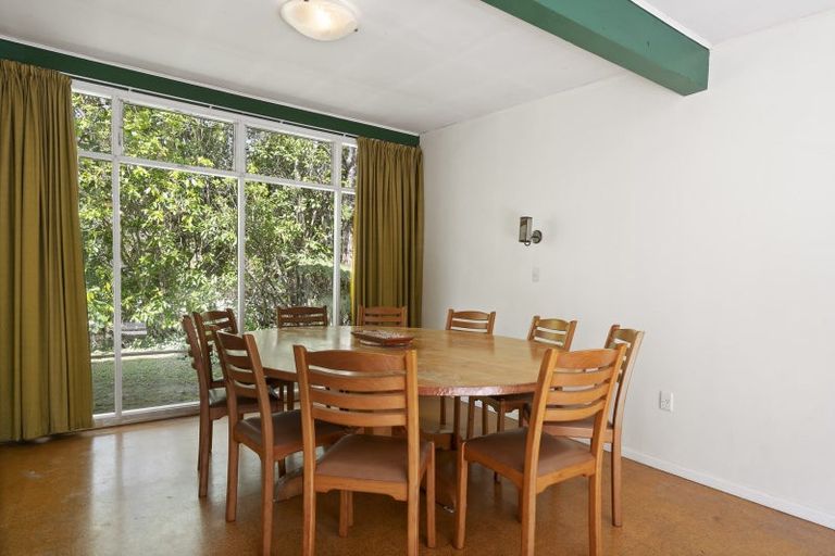 Photo of property in 235 Plateau Road, Te Marua, Upper Hutt, 5018