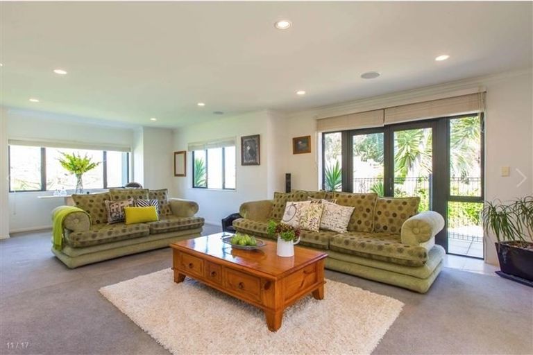 Photo of property in 20 Regis Lane, Flat Bush, Auckland, 2019