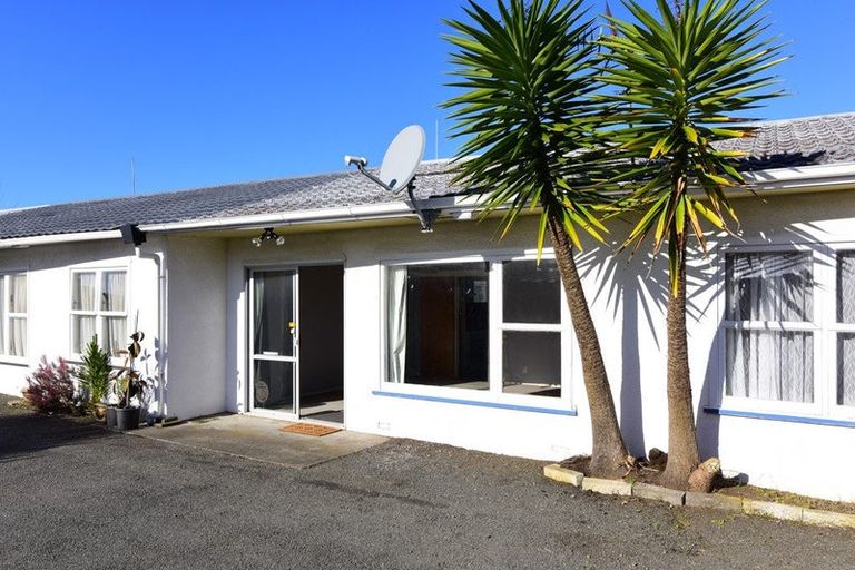 Photo of property in 2/90 Campbell Street, Whanganui, 4500