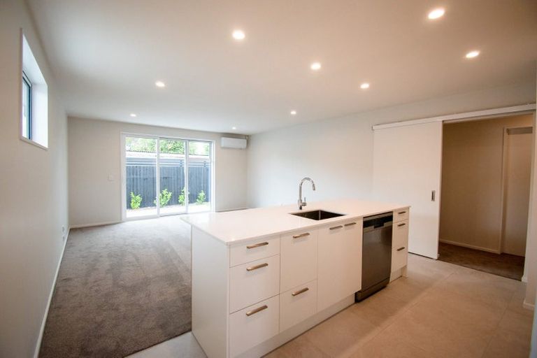 Photo of property in 5/9c Cuffs Road, Wainoni, Christchurch, 8061