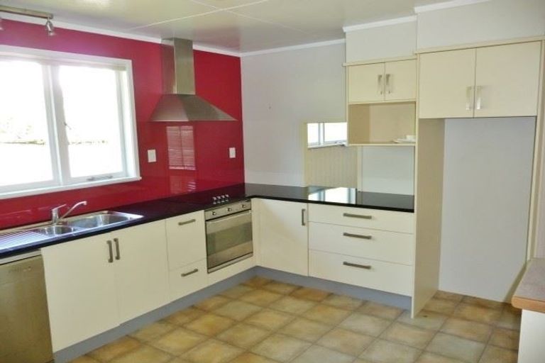 Photo of property in 6 Kupe Road, Coopers Beach, 0420