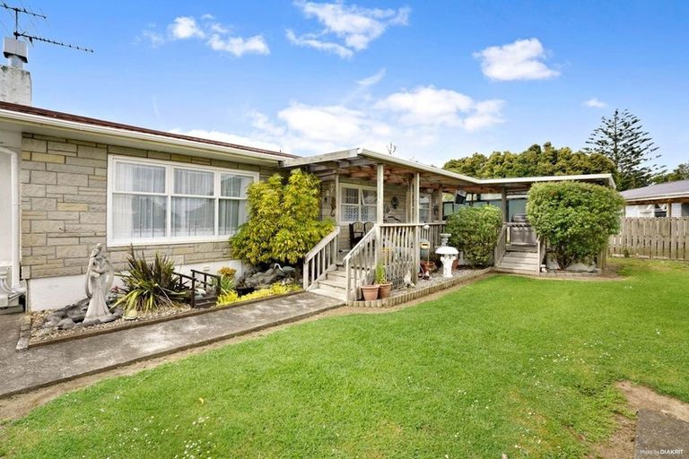 Photo of property in 21 Cheviot Street, Mangere East, Auckland, 2024