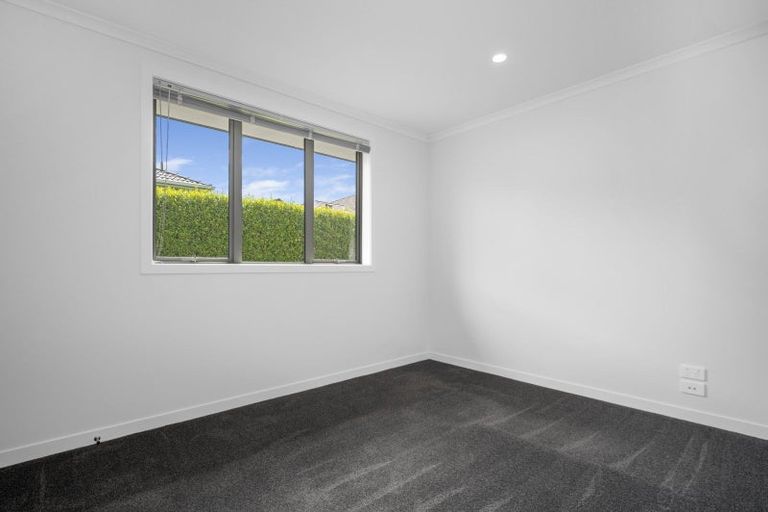 Photo of property in Waterview Estate, 91/4 Greystone Place, Omokoroa, 3114