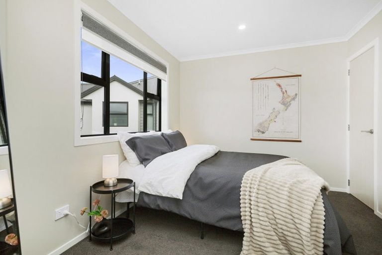 Photo of property in 6d Te Whiti Grove, Waterloo, Lower Hutt, 5011