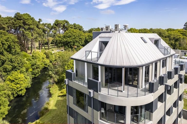 Photo of property in 50i Carlton Mill Road, Merivale, Christchurch, 8014