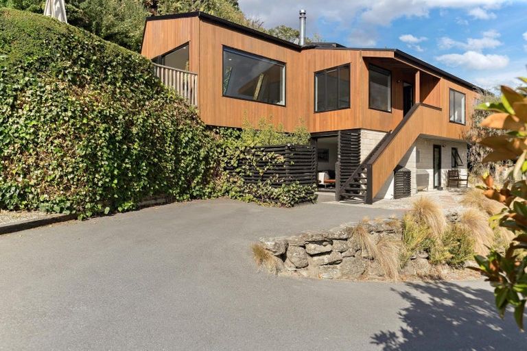 Photo of property in 73 Cotter Avenue, Arrowtown, 9302