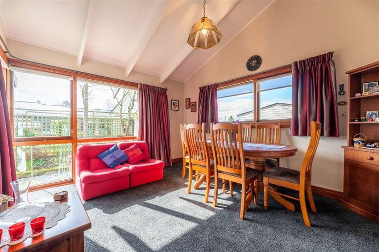 Photo of property in 100 Cox Street, Geraldine, 7930