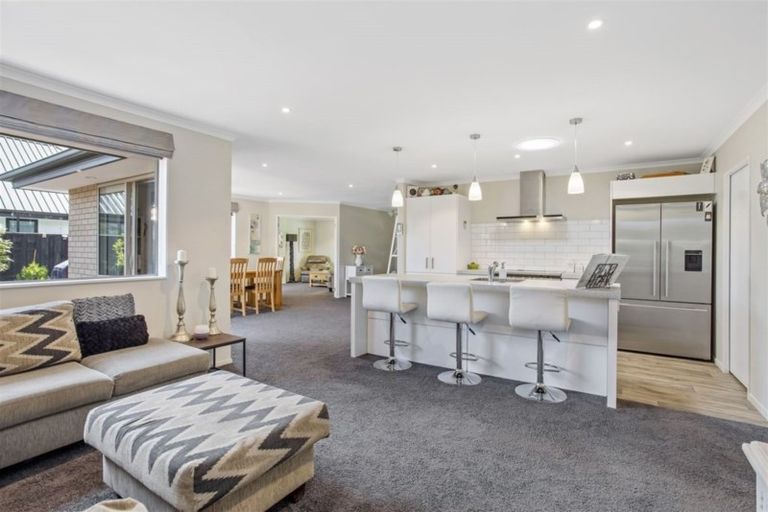 Photo of property in 215 Highsted Road, Casebrook, Christchurch, 8051