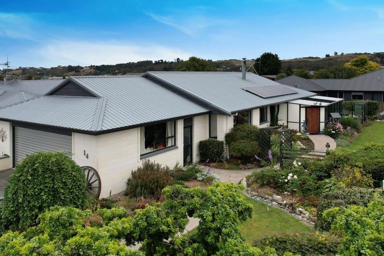 Photo of property in 14 Girvan Street, Oamaru North, Oamaru, 9400