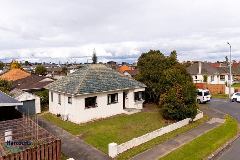 Photo of property in 1/91 Coronation Road, Papatoetoe, Auckland, 2025