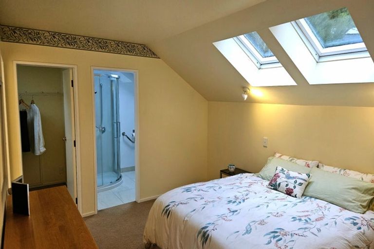 Photo of property in 37 Tyndall Street, Waiwhetu, Lower Hutt, 5010