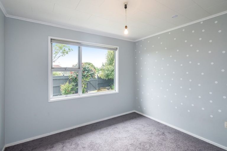 Photo of property in 32 Sylvan Avenue, Waikanae, 5036