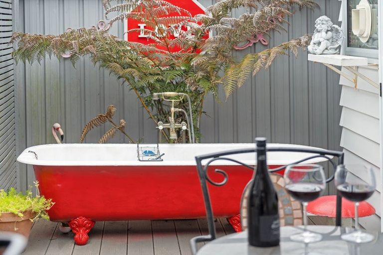 Photo of property in 3 Anne Road, Bellevue, Tauranga, 3110