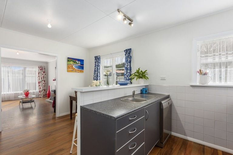 Photo of property in 120 Wise Street, Wainuiomata, Lower Hutt, 5014