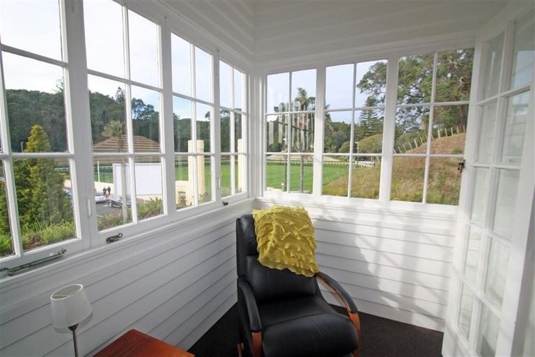 Photo of property in 9 Fillis Street, New Plymouth, 4310