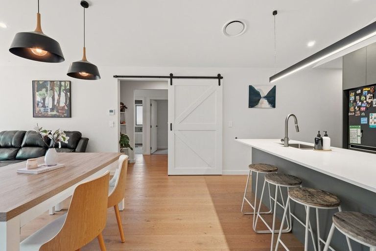 Photo of property in 19 Grain Close, Jacks Point, 9371