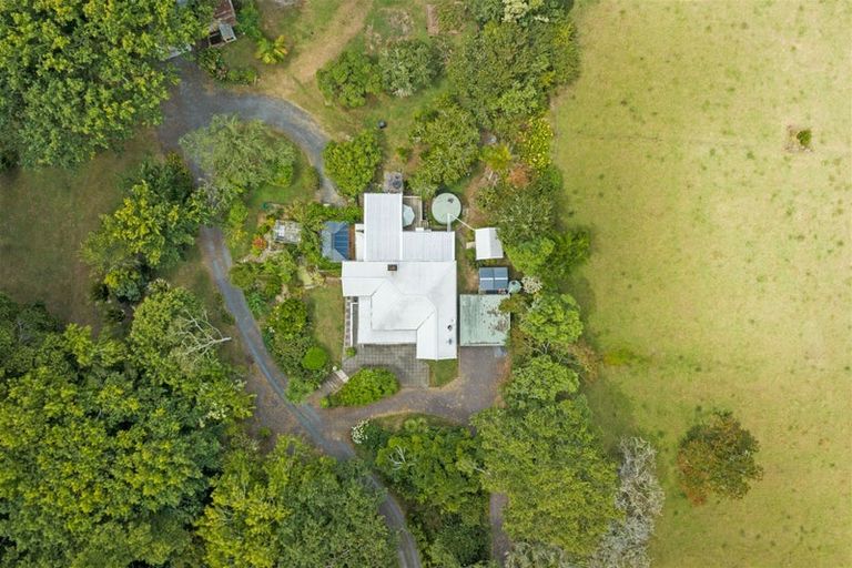 Photo of property in 290 Paihia Road, Kawakawa, 0282