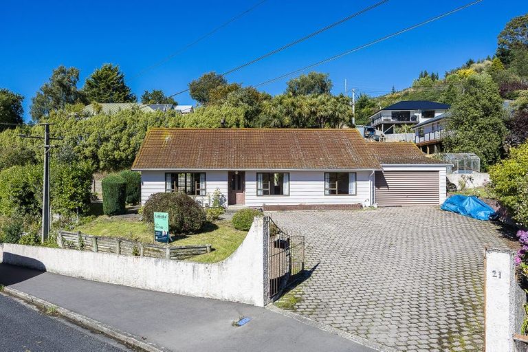 Photo of property in 21 Kelvin Road, North East Valley, Dunedin, 9010