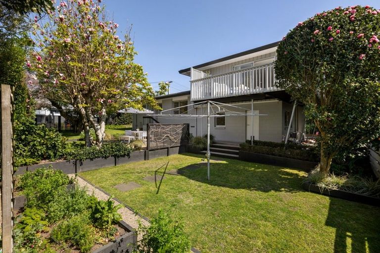 Photo of property in 30 Edgecumbe Road, Tauranga, 3110