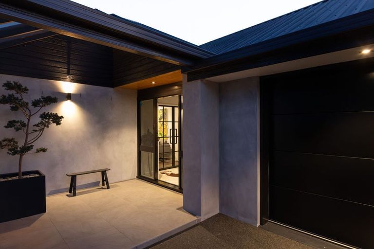 Photo of property in 4 Wairarapa Terrace, Merivale, Christchurch, 8014