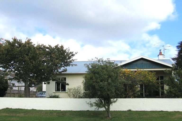 Photo of property in 33 Stellin Street, Boulcott, Lower Hutt, 5011